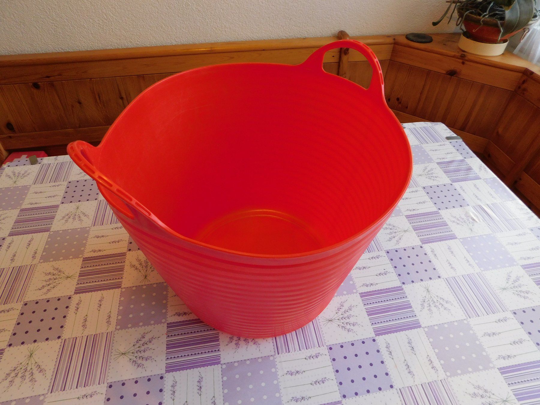 Contenitori & Simili: Pferdetrog 28 Liter – Usato da Strengelbach venduto da Wedi73 7