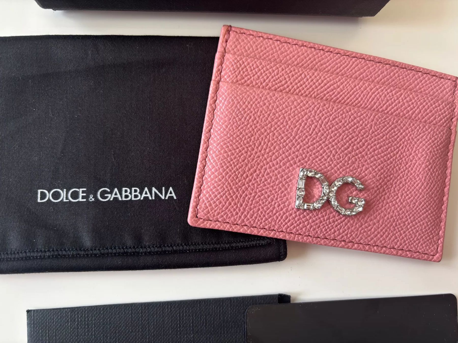 Dolce & Gabbana Sonstige Kleidung & Accessoires: Dolce & Gabbana Crystal Logo Kartenetui – Gebraucht aus Trüllikon von shopping-queen16