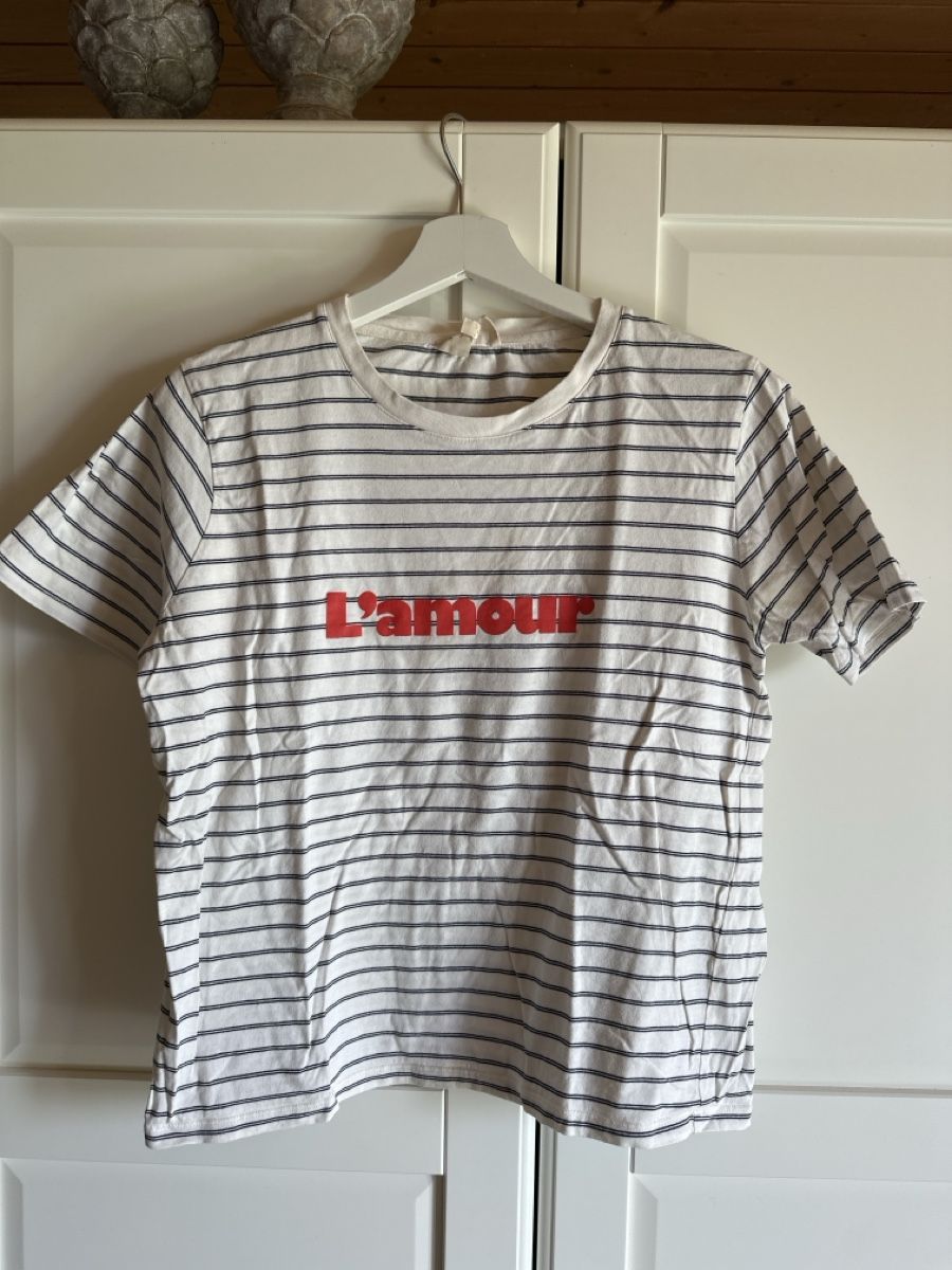Sezane T-shirt: Sézane Shirt ✨ – Usato da Wädenswil venduto da mme_