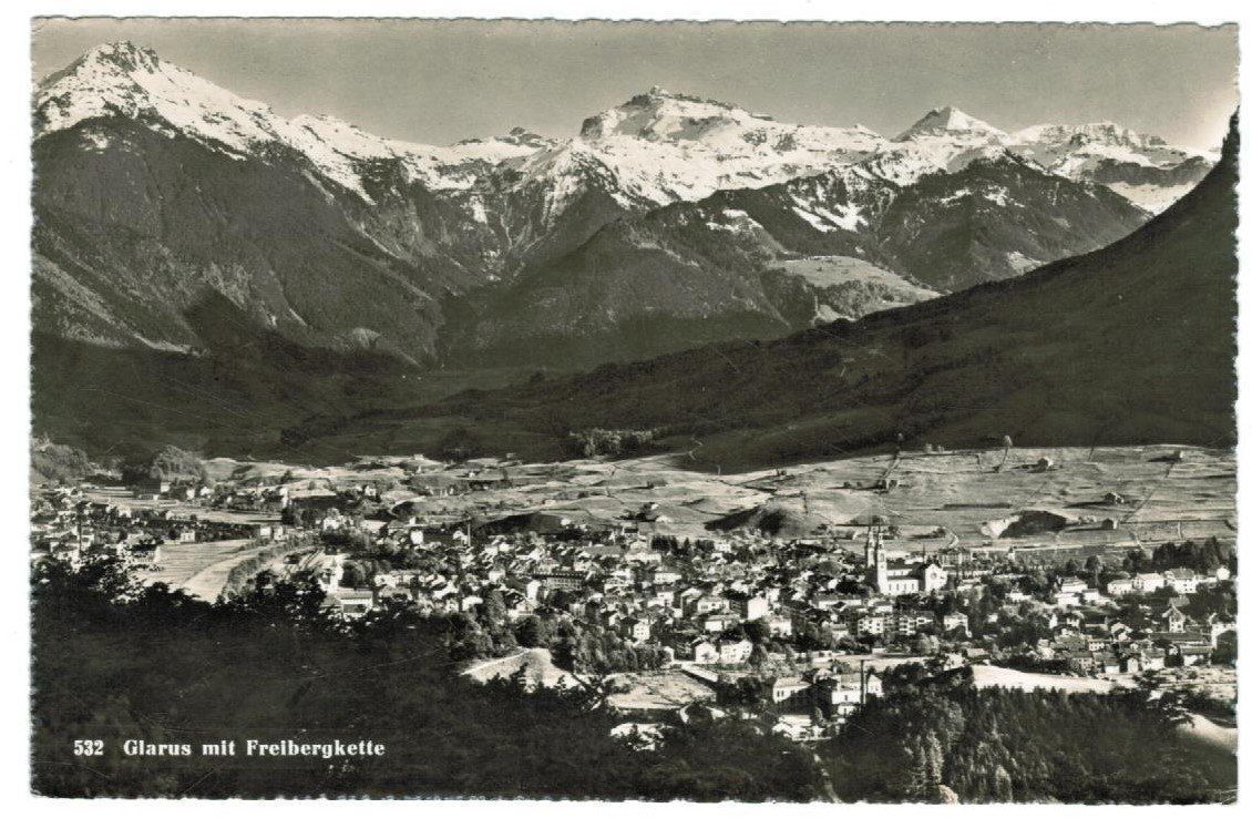 Cartoline postali: AK Glarus mit Freibergkette 1956 – Usato da Zürich venduto da Tolima194