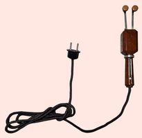 Massagegerät antik 220 V "Bakelit"