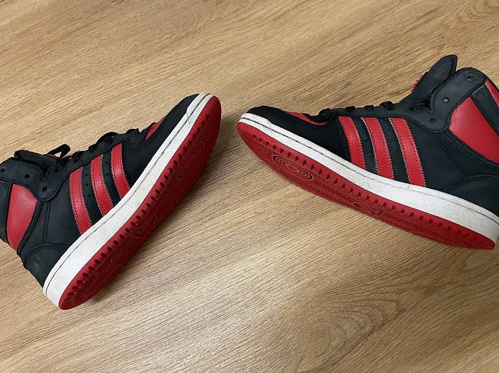 Scarpe da uomo: Adidas Schuhe Gr 37 1/3 – Usato da Klingnau venduto da Miklo83 1
