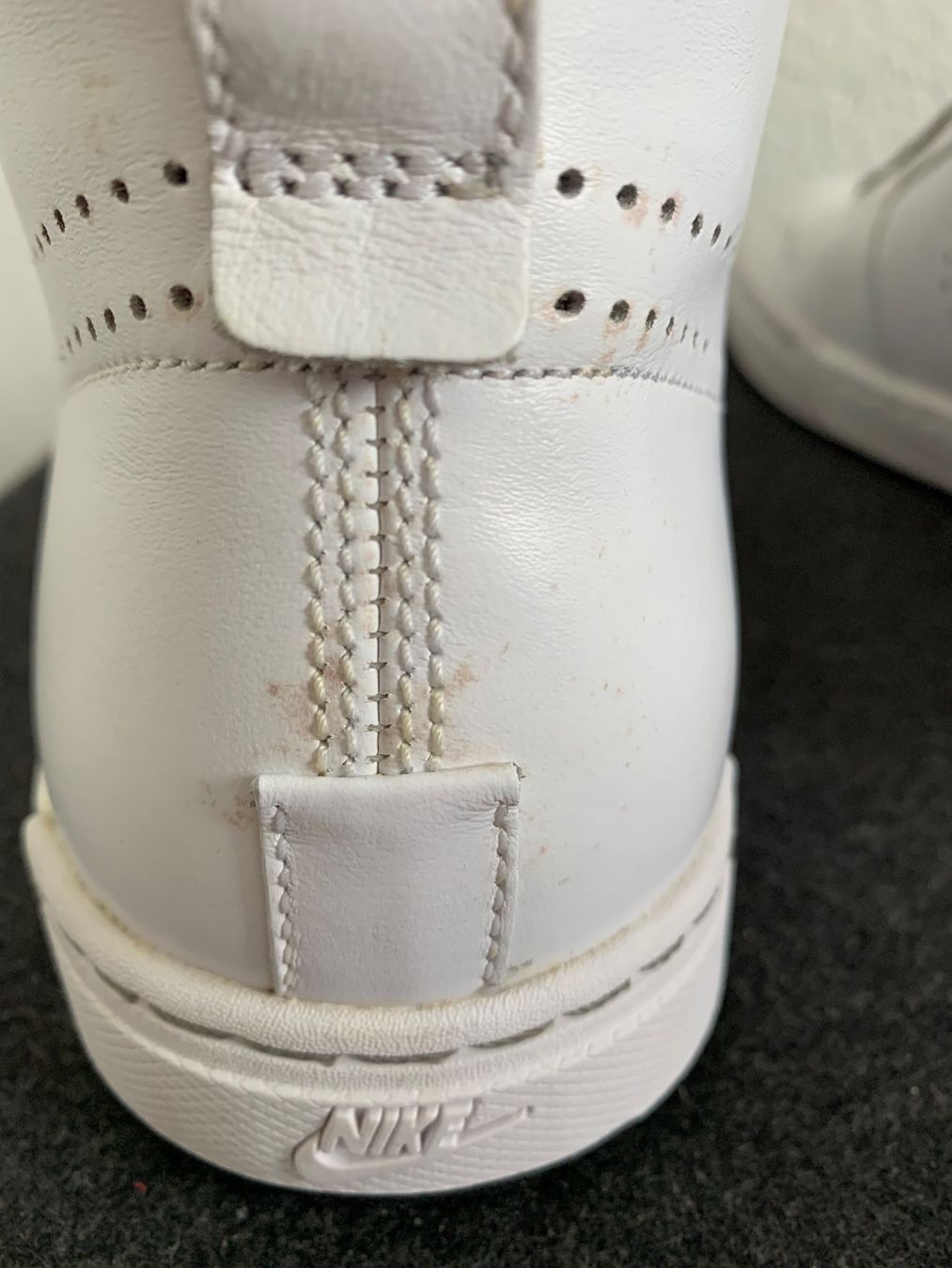 Nike Scarpe da uomo: NIKE AIR ROYAL MID 366384 101 – Nuovo e nell'imballaggio originale da Meggen venduto da spyder718 3
