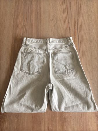 UNIQLO U CURVED JEANS