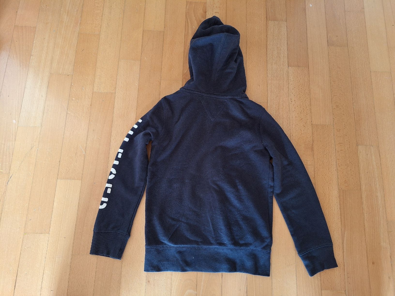 Tommy Hilfiger Giacche & Cappotti: Tommy Hilfiger Sweatjacke in Gr. 128 – Usato da Oberrieden venduto da smarties949 1