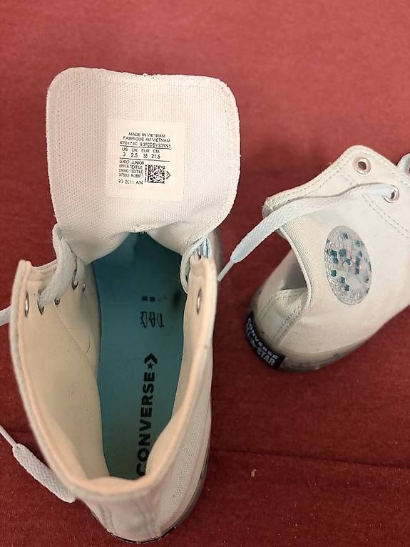 Converse Scarpe da uomo: Converse Schuhe hellblau – Usato da Diegten venduto da Pef_Petra 4