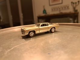 Pontiac Gran Prix Johnny Lightning