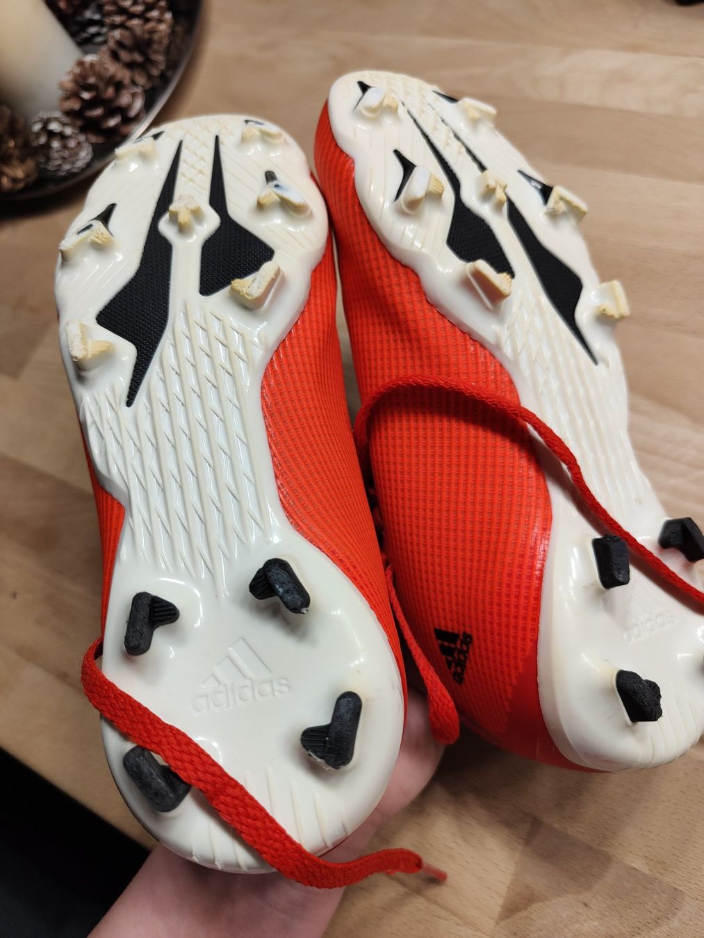 Nike Scarpe per ragazzi: Fußball schuhe in gr. 33 – Usato da Arbon venduto da karolina_frank 2