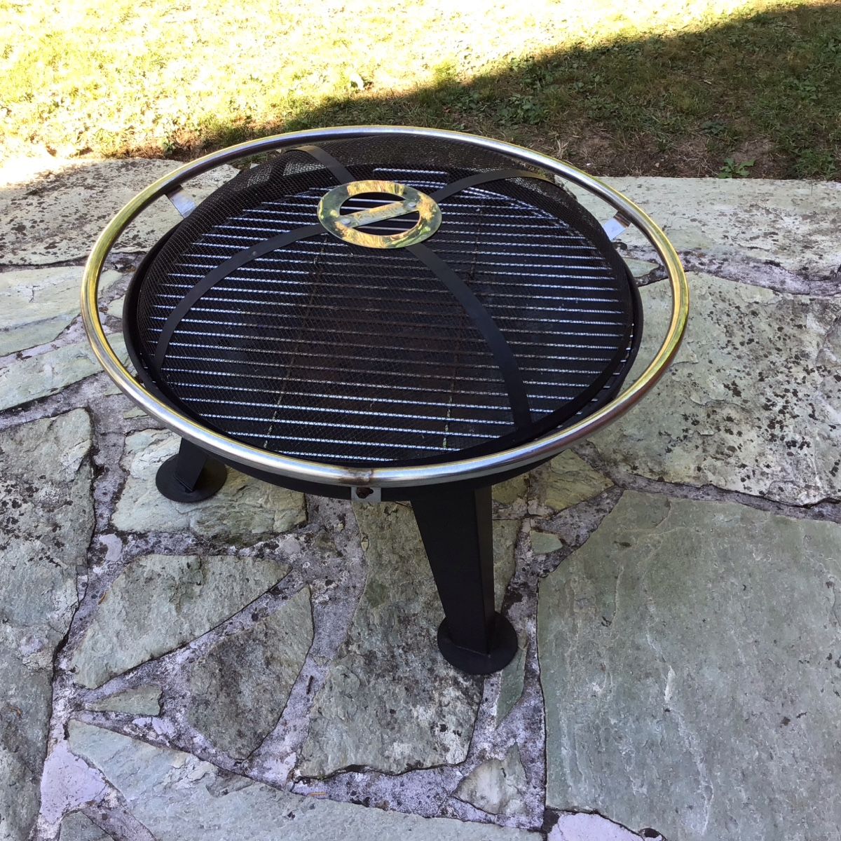 König Bracieri: Feuerschale mit Grill – Usato da Niederhasli venduto da iae_kmw8 1