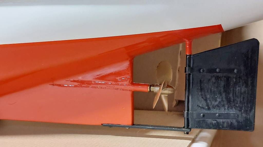 RC Modellbau: RC Dampfbarkasse mit echt Dampf,  – Gebraucht aus Seedorf BE von Frinlin 3
