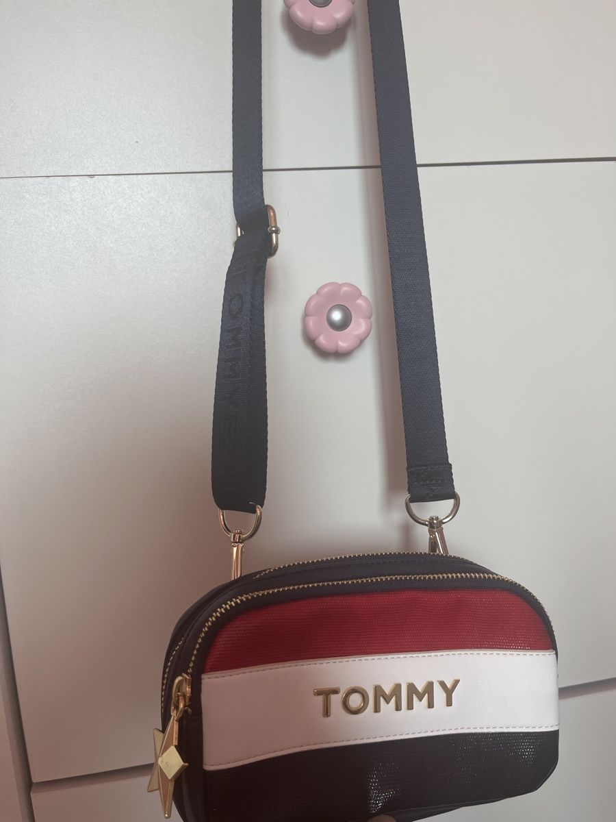 Tommy Hilfiger Borse da donna: Tommy Hilfiger Umhängetasche – Nuovo (secondo la descrizione) da Rümlang venduto da lan_q2lf 2