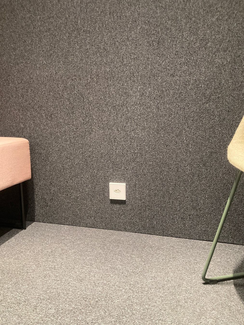 Componenti elettronici: Besprechungsbox – Usato da Zürich venduto da kita_yara 2