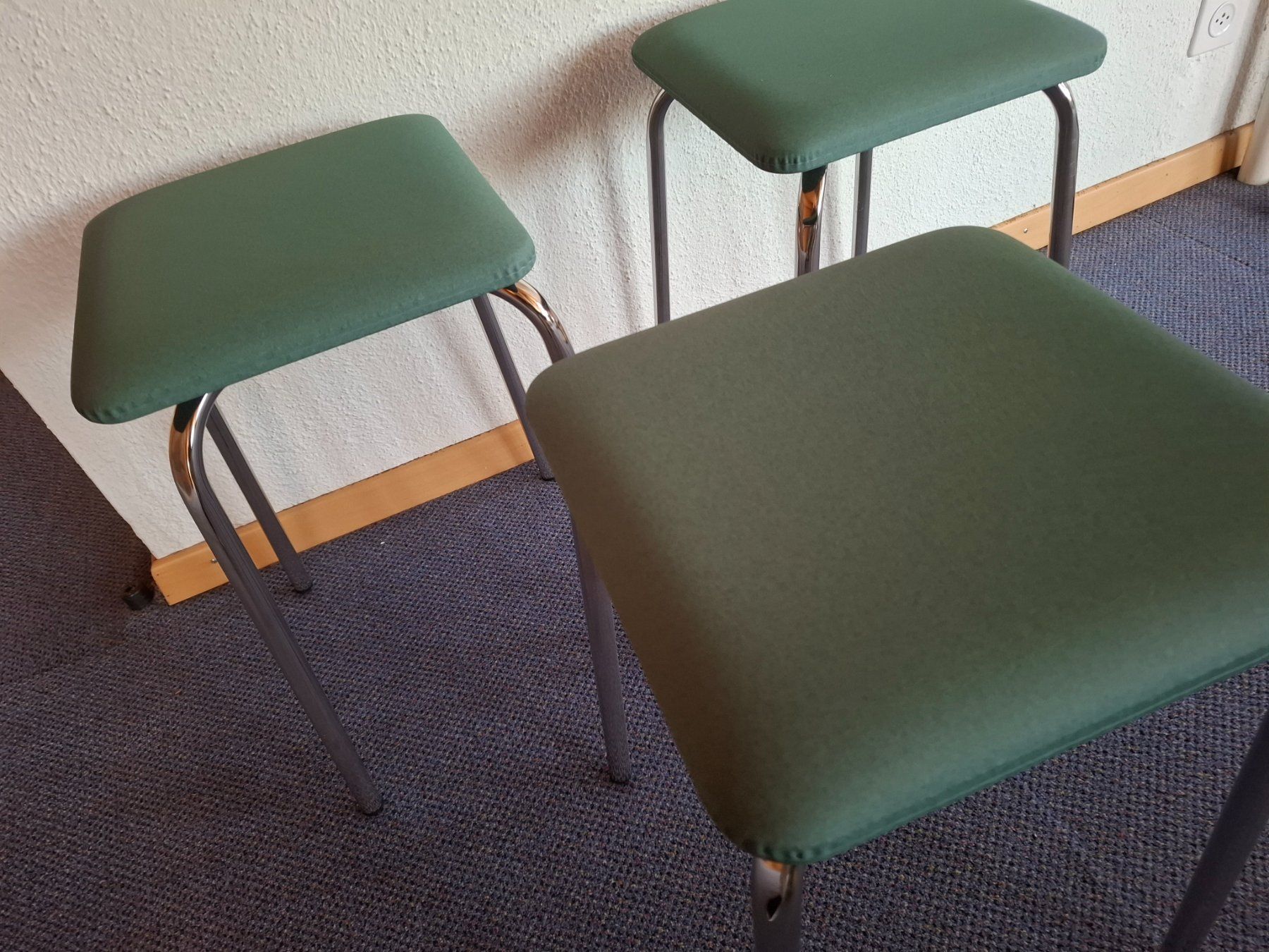 Sgabelli: Hocker (3Stk) Grün NEU! – Nuovo (secondo la descrizione) da Suhr venduto da SAF-Restposten 2