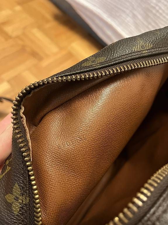 Louis Vuitton Borse: Louis Vuitton Danube Cross Body VB – Usato da Steinhausen venduto da Julie1319 2