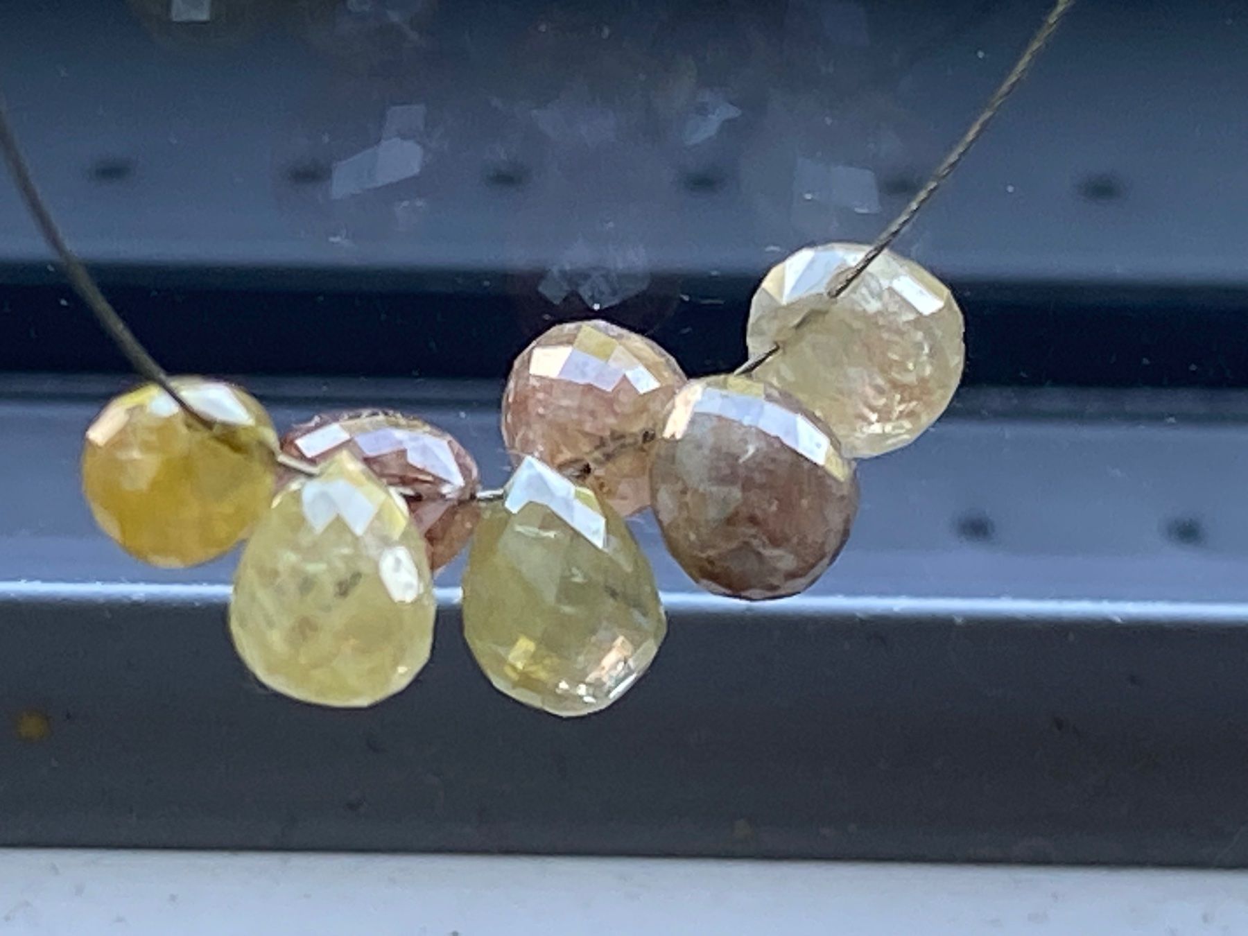 Pietre preziose: Einzelner Briolette-Diamant gebohrt, 100% natürlich – Nuovo (secondo la descrizione) da Langenthal venduto da Seelenfreunde 7