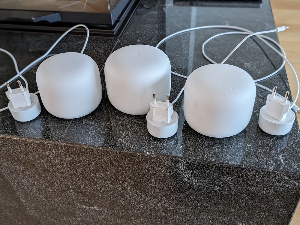 Google Nest WiFi Router Mesh 2nd Generation - 3 pack (Gebraucht) in ...