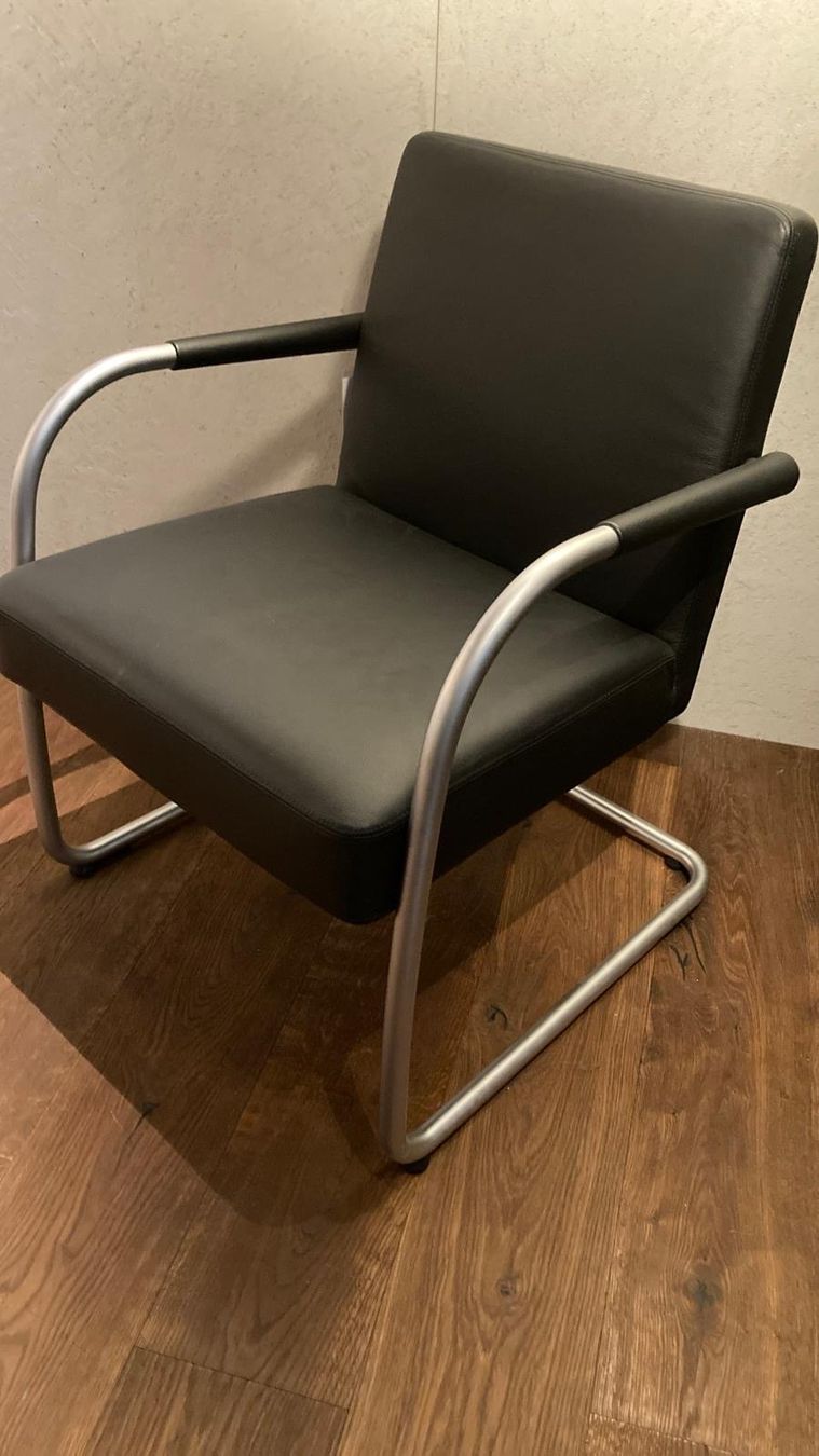 Vitra Sessel: Konferenzsessel Mod. Visacom von Vitra – Neu (gemäss Beschreibung) aus Jona von designfurniture