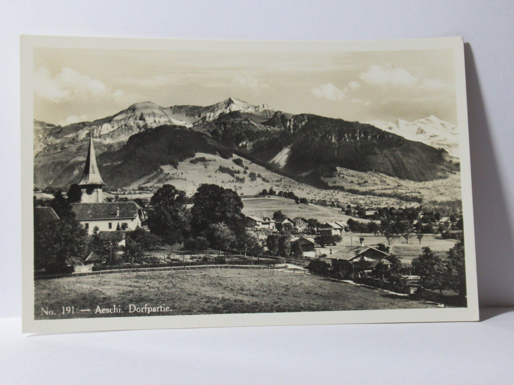 Ansichtskarten: Aeschi , Dorfpartie, Kirche – Neu (gemäss Beschreibung) aus Grenchen von Bluemchen1900 1