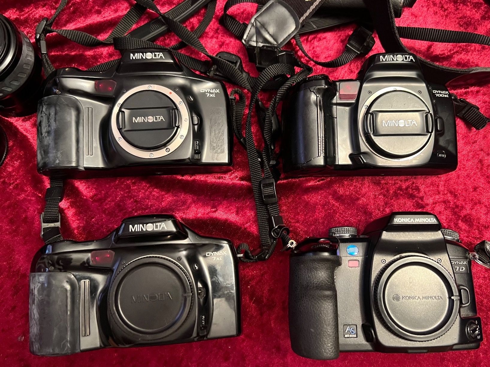 Minolta Fotocamera: Fotoausrüstung  MINOLTA  Div. Gehäuse und Objektive /Filter – Usato da Uster venduto da Mr.Twister 7