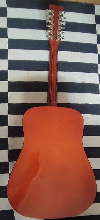 Strumenti musicali: Schaepe Guitare 12 Str – Usato da Genf venduto da AdiOs2 4