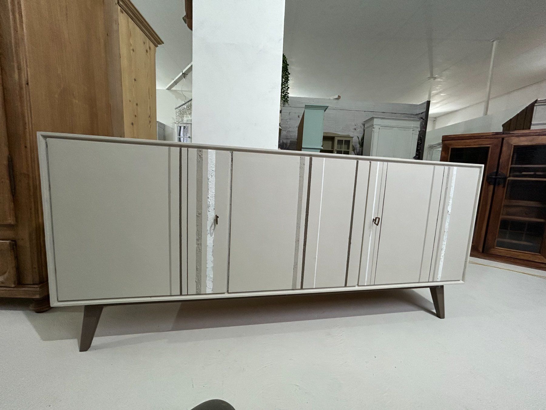 Pfister Cassettiere: Sideboard Midcentury Buffet Kommode "Winteraktion" börnie's – Usato da Dottikon venduto da beni1204 6