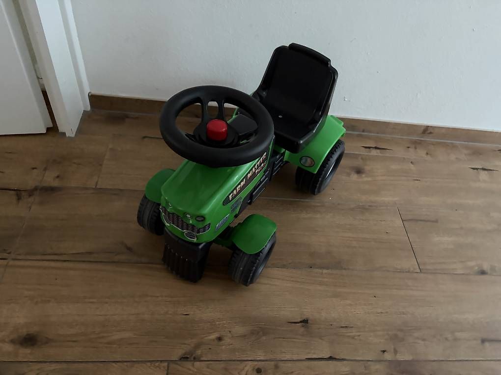 Veicoli per bambini: Kindertraktor – Usato da Triesenberg venduto da Kiruna18