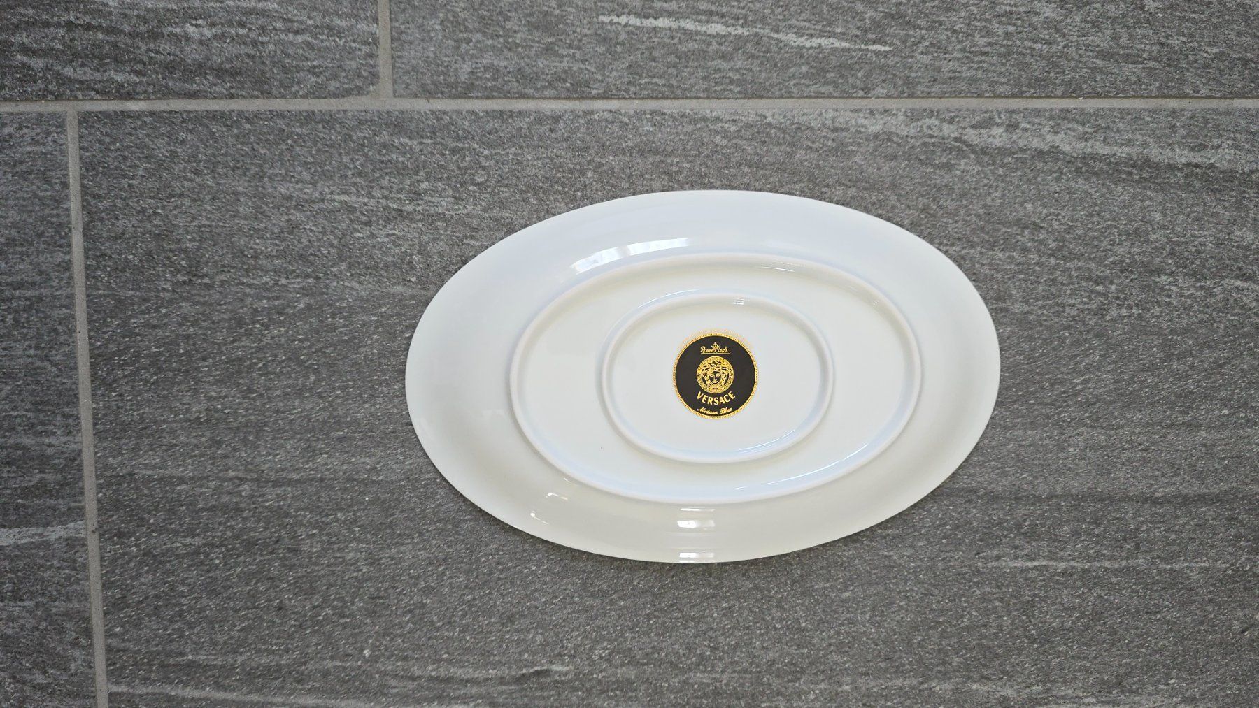 Versace Ciotole: Versace Rosenthal saucer – Nuovo (secondo la descrizione) da Amriswil venduto da newschweiz 3