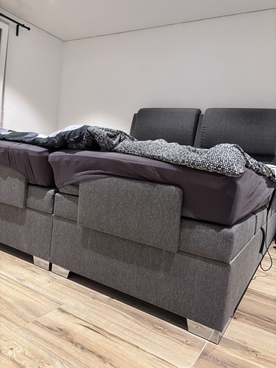 Betten: Boxspringbett mit elektrischer Verstellung  – Gebraucht aus Ulisbach von C_Herzog 2