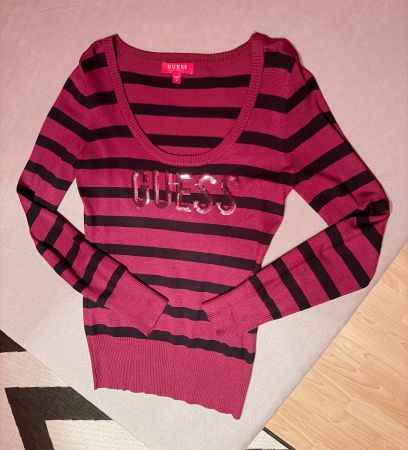 Pull GUESS bordeaux et noir NEUF!