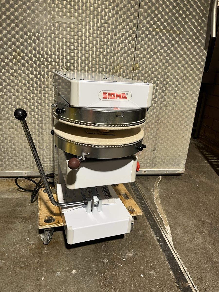 Elettrodomestici da cucina: Sigma Spirale  Teigpresse Teigausrollmaschine – Usato da Wohlen AG venduto da Moh80 2