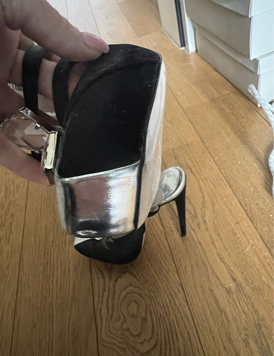 Miu Miu Damenschuhe: Miu Miu Satin Crystal High Heels – Gebraucht aus Horgen von susu6969 5