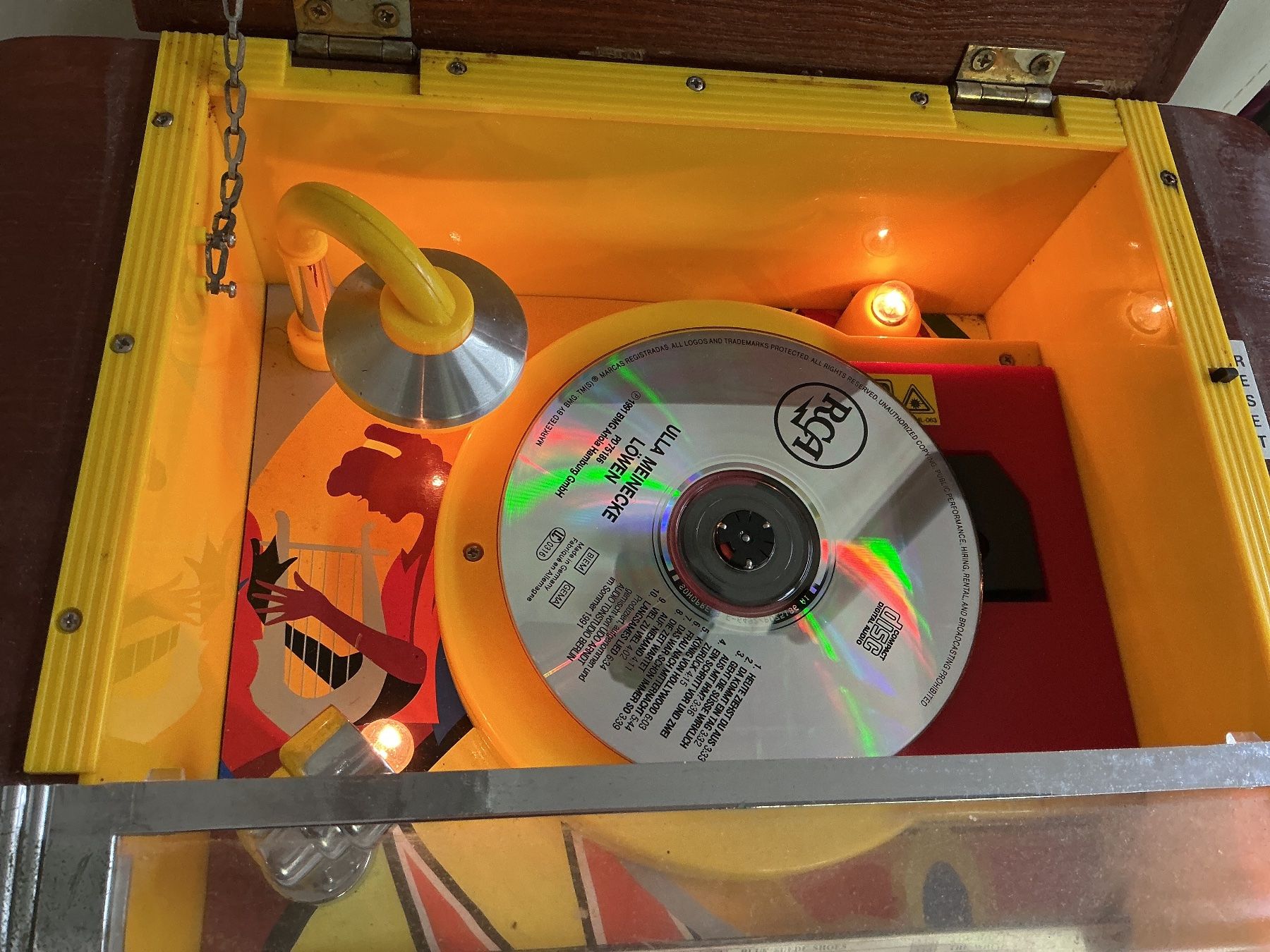 Jukebox: Jukebox Model 541.430 – Usato da Bern venduto da vielerart 3