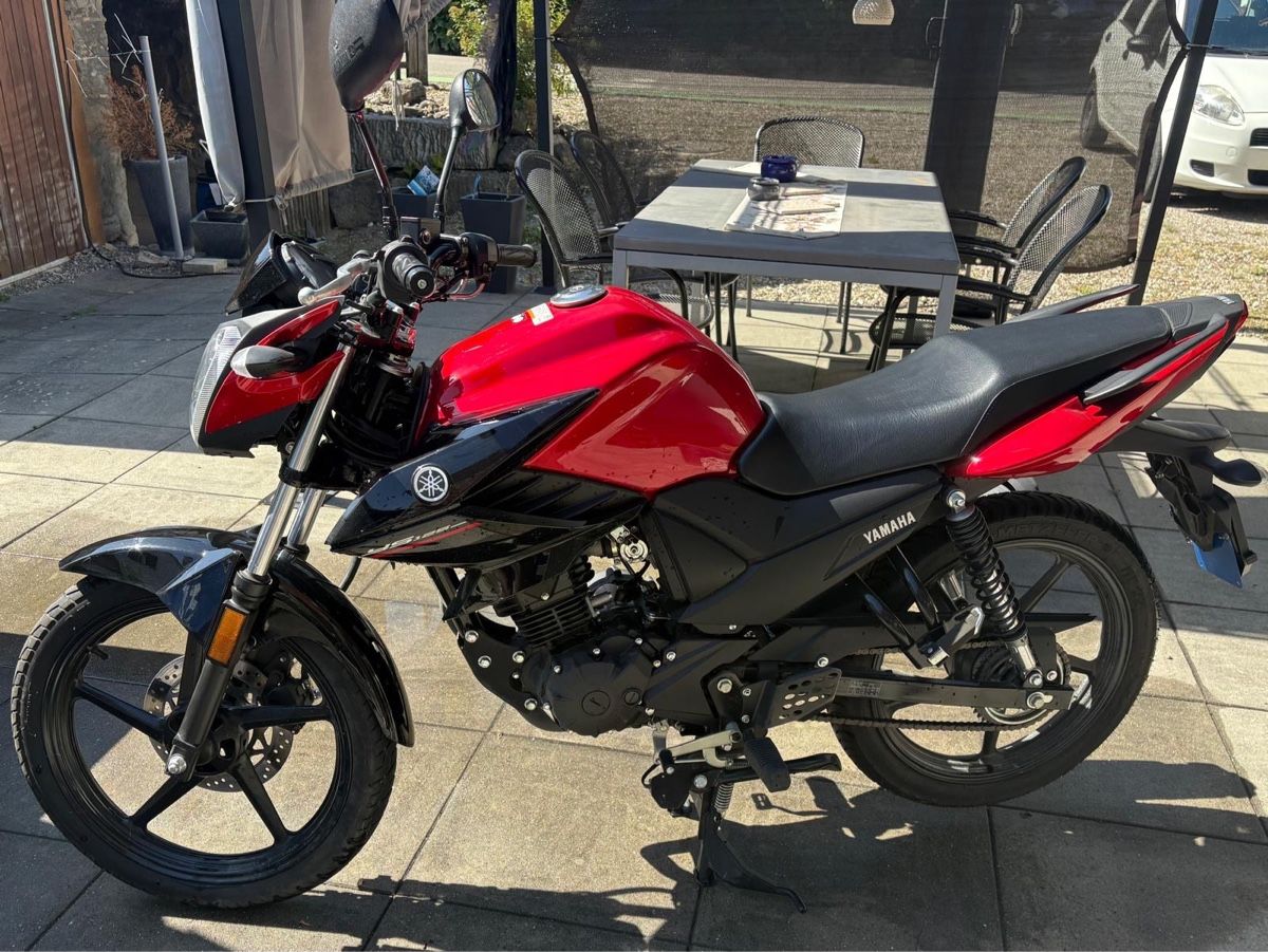 Yamaha Strada: Yamaha YS125 – Usato da Diessenhofen venduto da Rossinator86