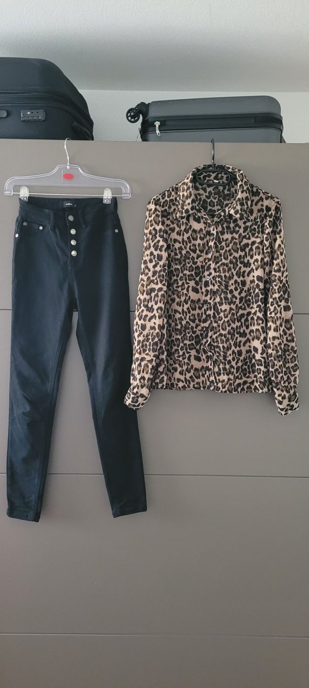 Zebra Kleiderpakete: Ensemble Primark XS & Haute Zebra taille S – Neu (gemäss Beschreibung) aus Vevey von x_y_f 8