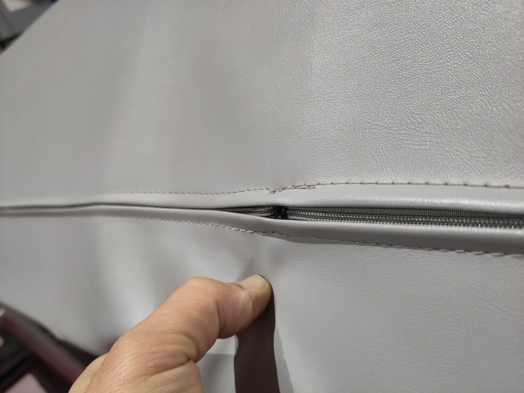 Giocattoli: Bällebad sehr robust & gross 1.4m x 1.6m – Usato da Studen SZ venduto da cith 5
