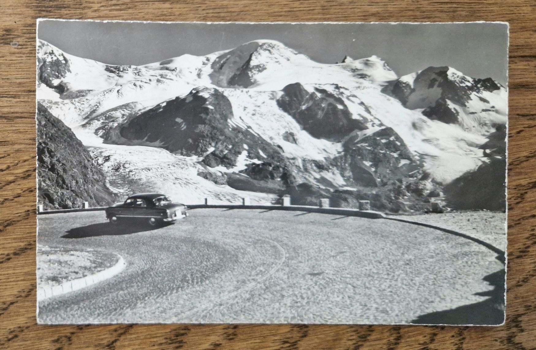 Cartoline postali: Sustenstrasse, Oldtimer – Usato da Ebikon venduto da Donar50