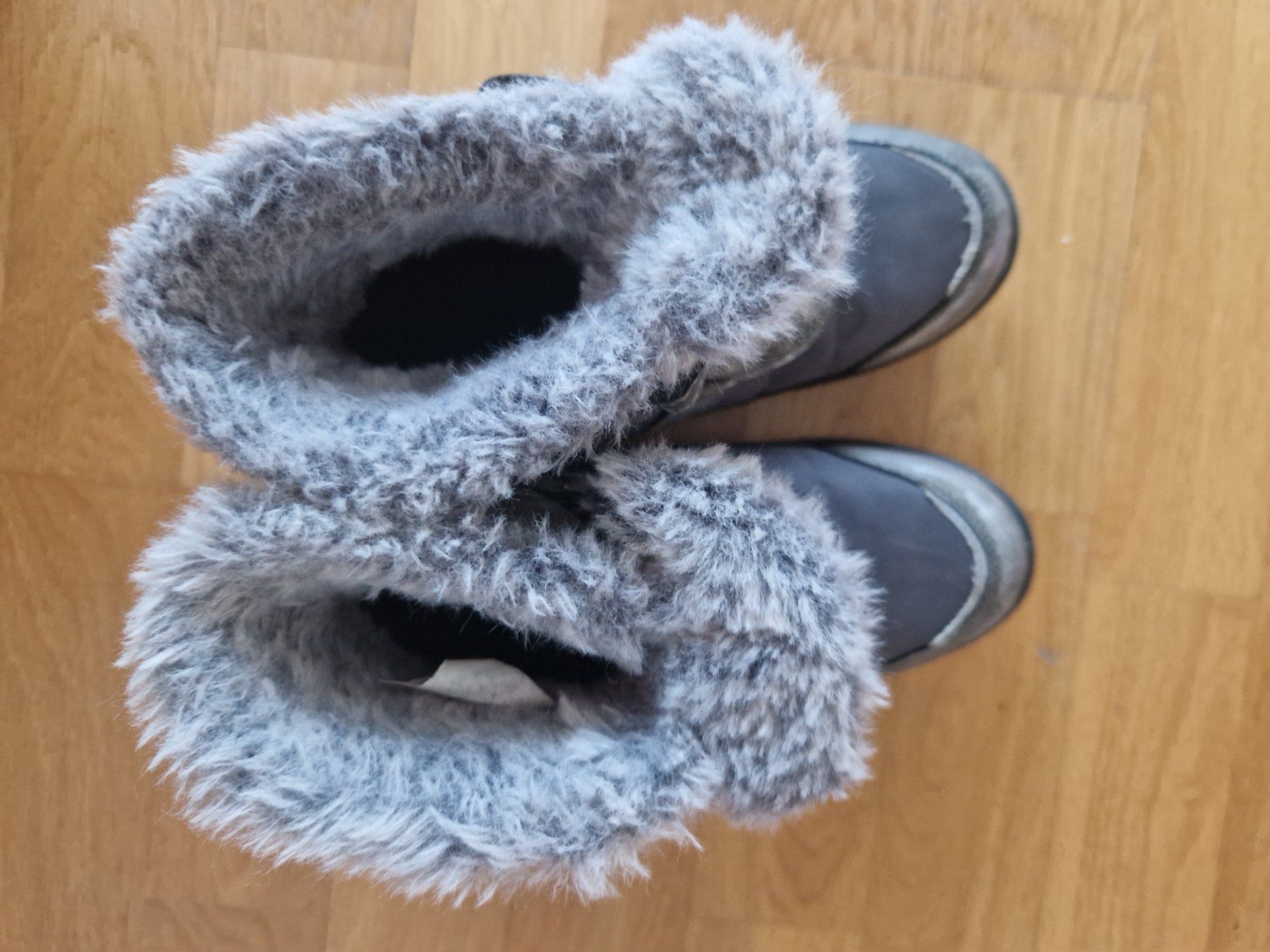 Everest Schuhe für Mädchen: Everest Warme Winterstiefel, grau-silber, Grösse 35 – Gebraucht aus Buchs von sonjaja 5