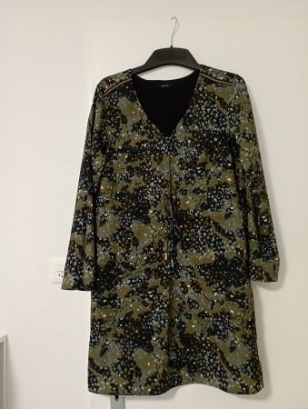 Wunderschönes Damenkleid von One Step – Gr 38 (Muster/Print)