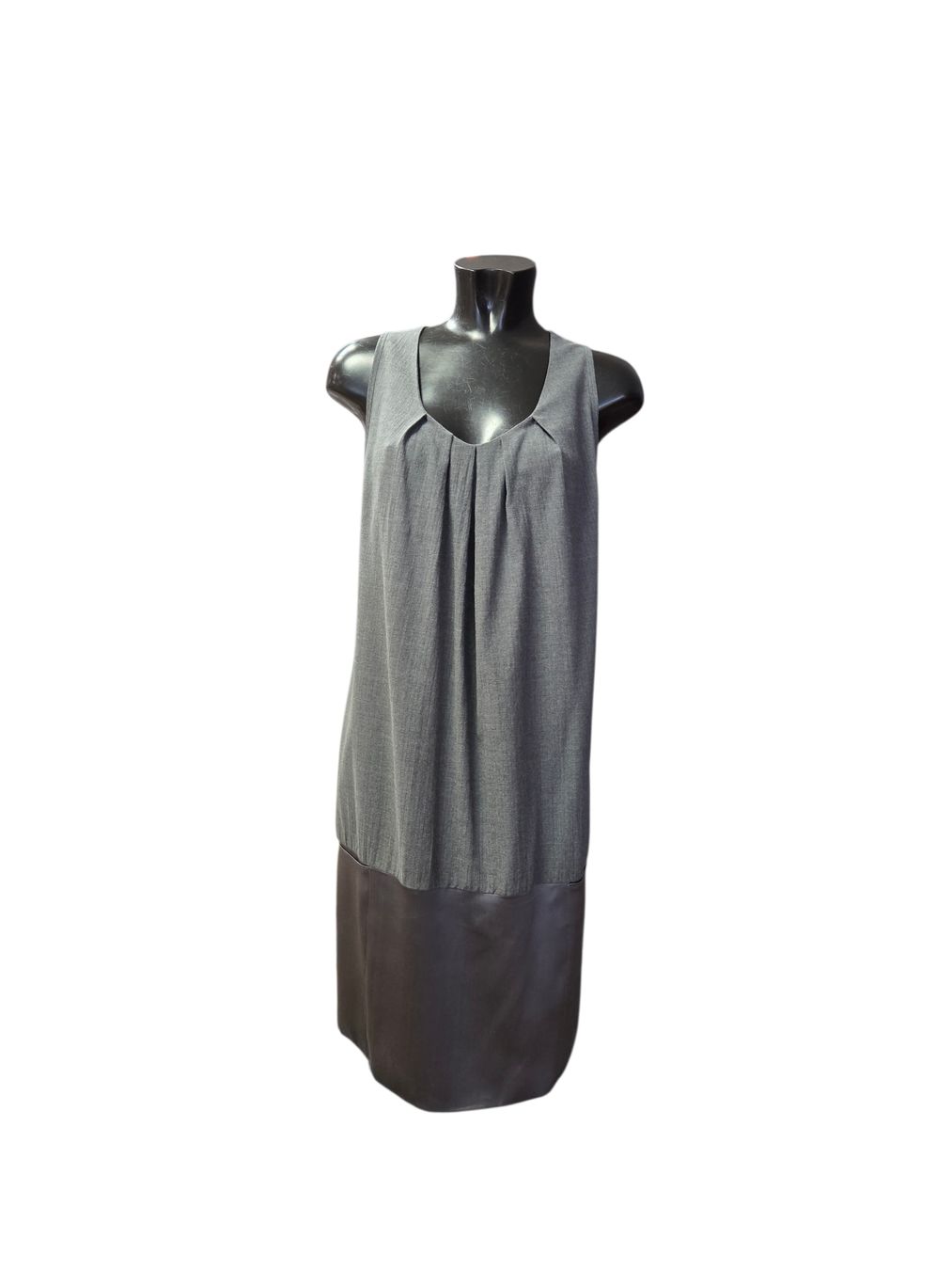 Brunello Cucinelli Vestiti: Brunello Cucinelli Kleid – Usato da Zürich venduto da finesse.shop