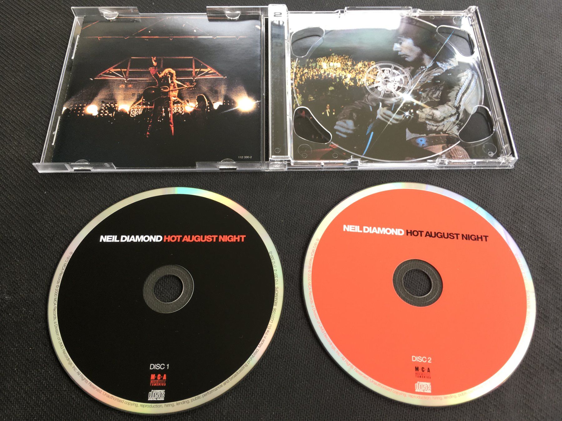 CD: Neil Diamond - Hot August Night -CD- 2CD – Usato da St.Gallen venduto da MedienJoe 1