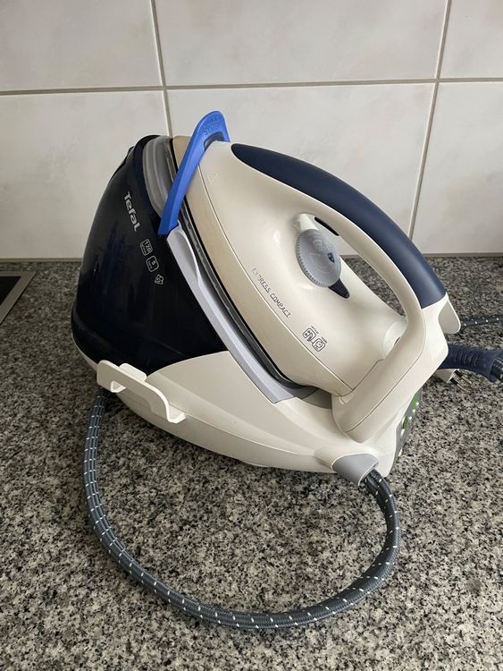 Centro de planchado - SV9202E0 TEFAL, 220 V, 130 g/min, 7,5 bar