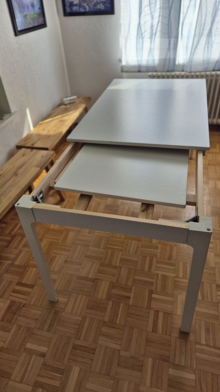 Ikea Tables: Tisch IKEA 80 / 120 bez. 180 – D'occasion à Arlesheim par Bmw3204 2