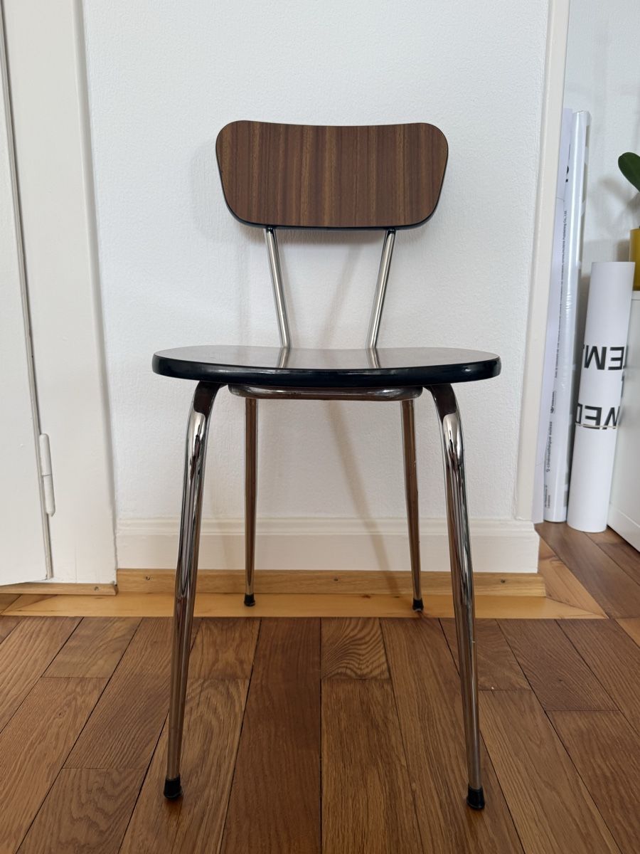 Stühle: Chaise Formica 2x – Gebraucht aus Lausanne von Ruche_