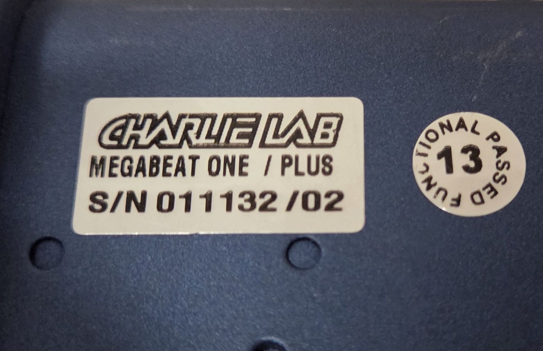 Strumenti musicali: Charlie Lab Megabeat One - Hard Disk Midi Player mit Floppy – Usato da Reinach BL venduto da _MasterK_ 6