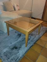 herziges Tischchen aus Holz 