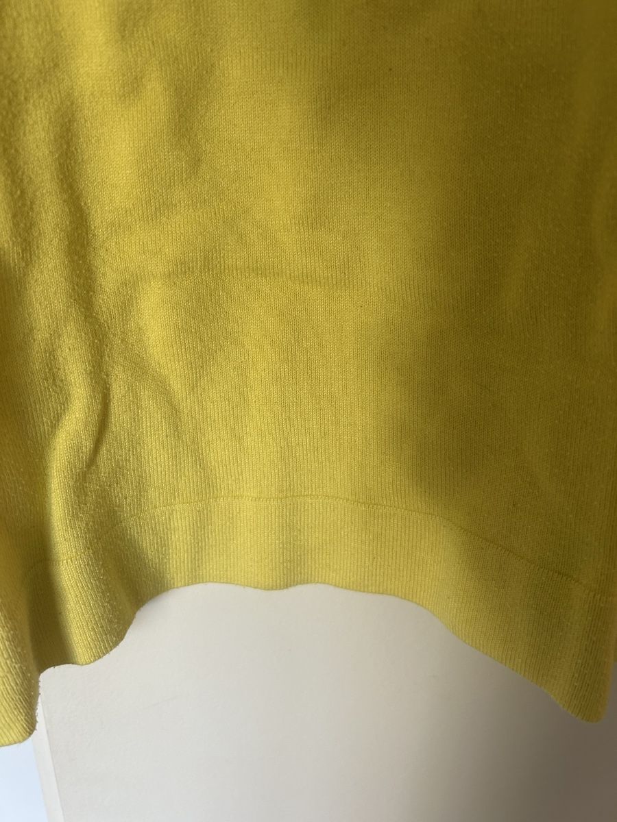 Top: Yellow 3/4 sleeve top  – Usato da Zürich venduto da ori_9dcy 2