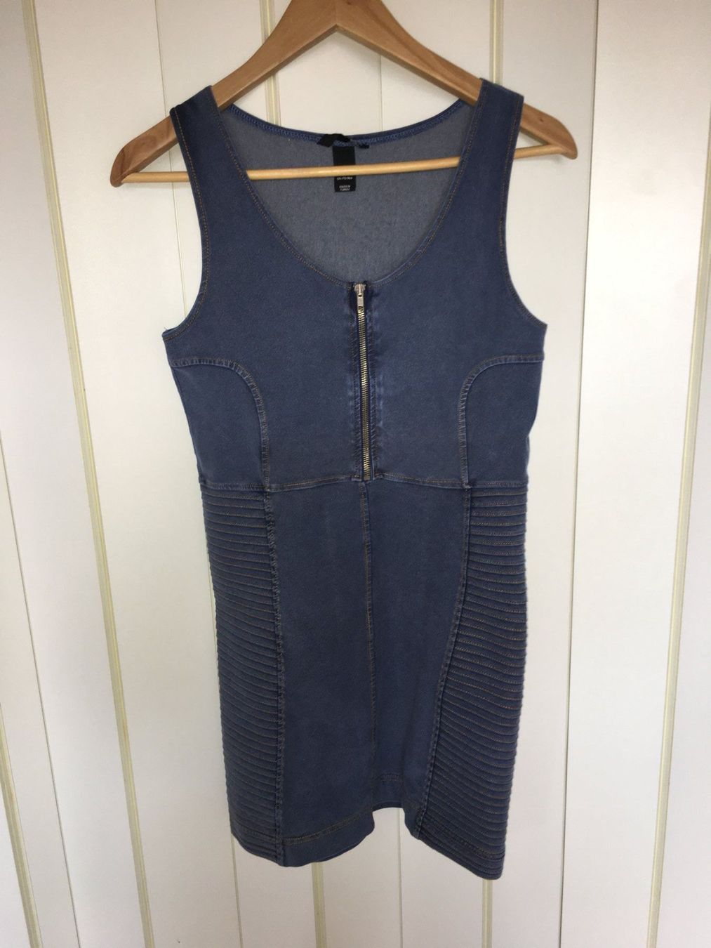 H&M Kleider: H&M Jeanskleid, blau, Gr.M – Gebraucht aus Arni AG von Mimo007
