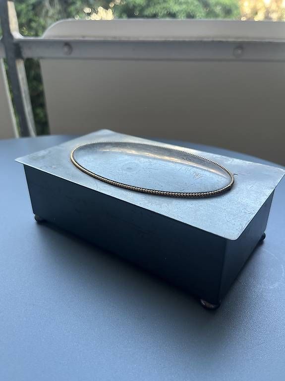 Altri gioielli: Schmuckbox aus Holz – Usato da Basel venduto da Julian_280