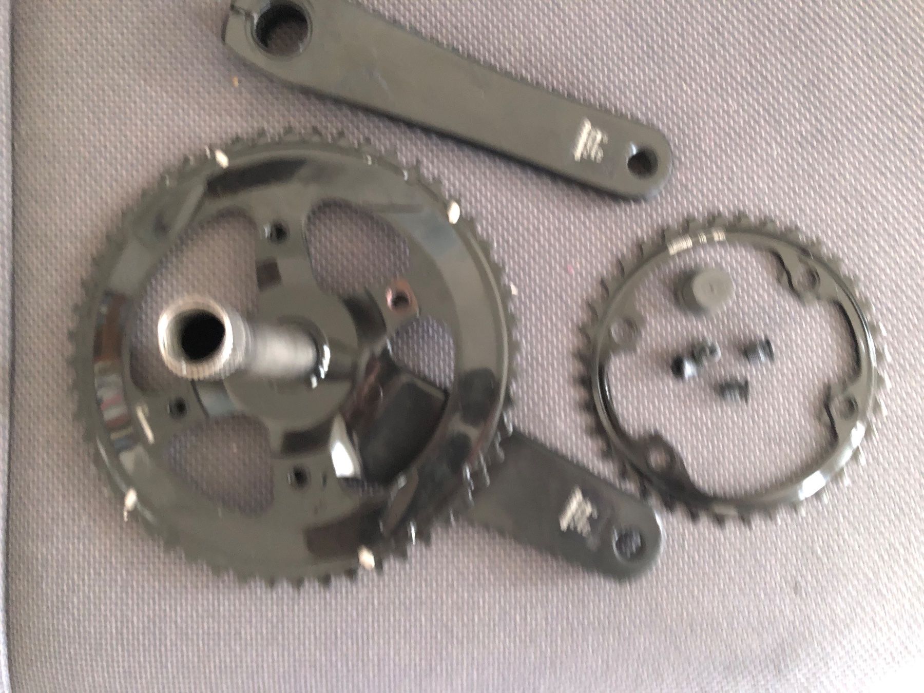 Shimano Ersatzteile: Dura ace shimano Carbon 🚴Kurbel Set top Qualität Rennvelo – Gebraucht aus steffisburg von bea_jmr8 5