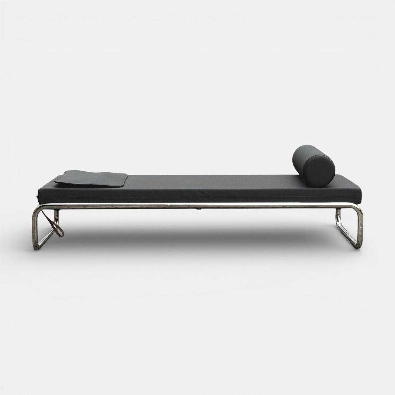 Sedie a sdraio: Pfalzberger Tagesbett // Daybed – Usato da Schinznach-Dorf venduto da mix